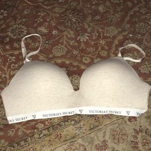 Victoria’s Secret bra